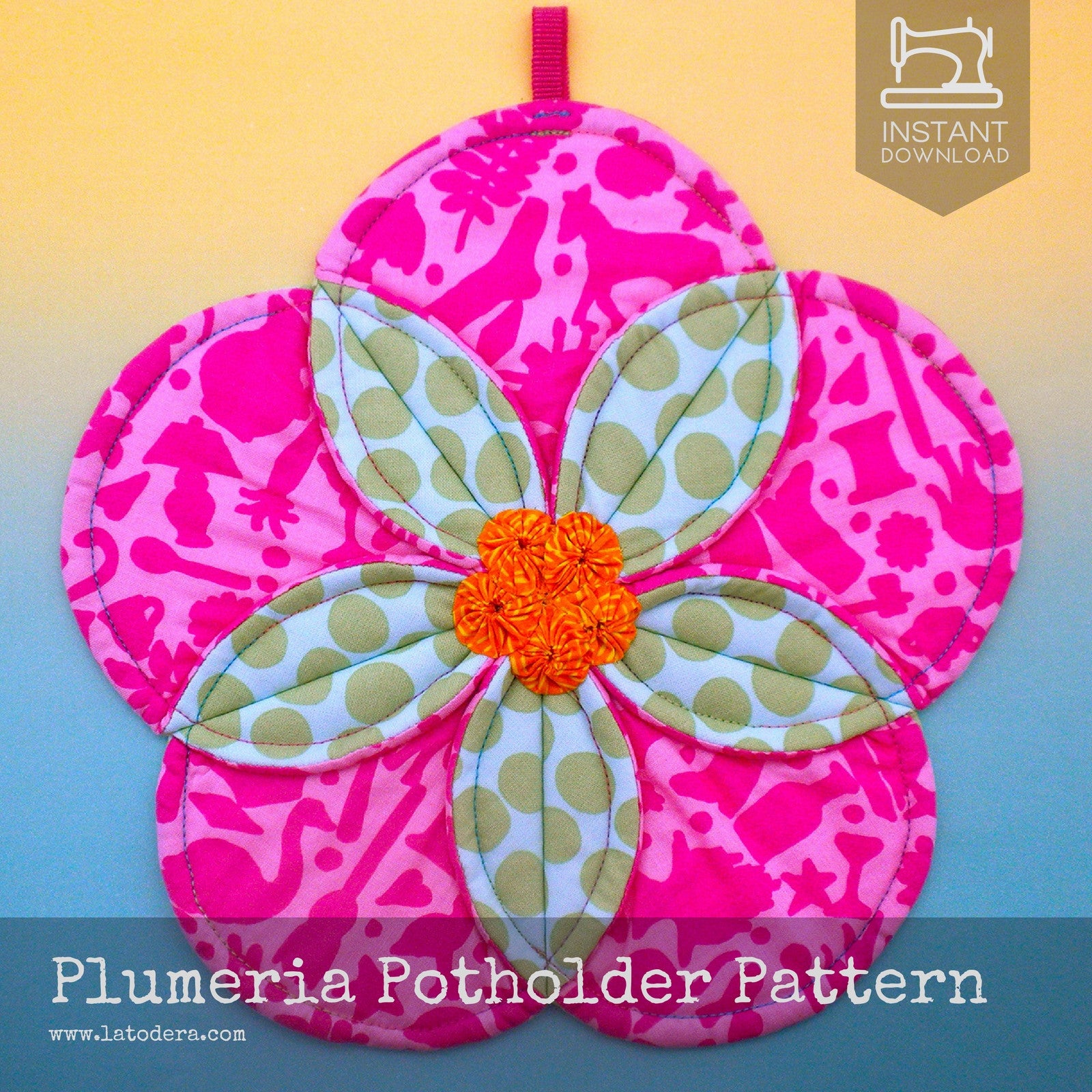 DIY Plumeria Flower Quilted Potholder Tutorial - PDF Sewing Pattern - La Todera