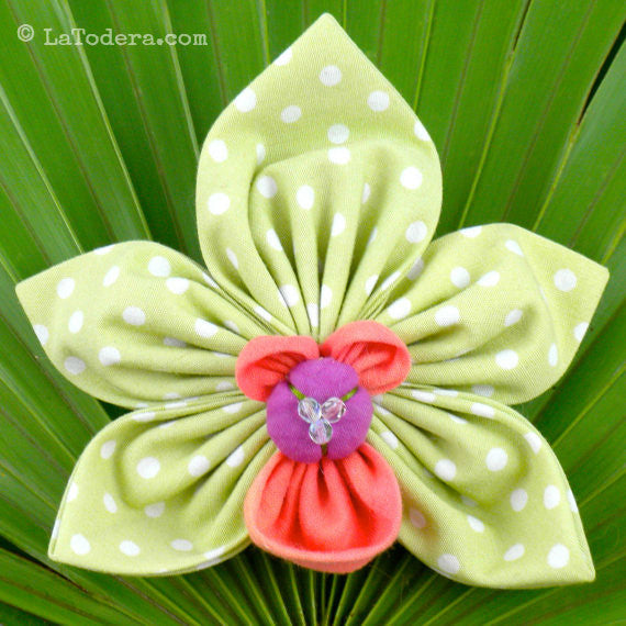 DIY Fabric Flower Cymbidium Orchid Brooch Tutorial - PDF Sewing Pattern - La Todera