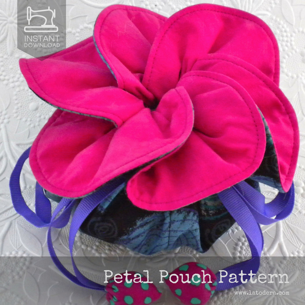 DIY Fabric Flower Pouch Tutorial - PDF Sewing Pattern - La Todera