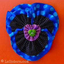 DIY Fabric Flower Pansy Brooch Tutorial - PDF Sewing Pattern - La Todera